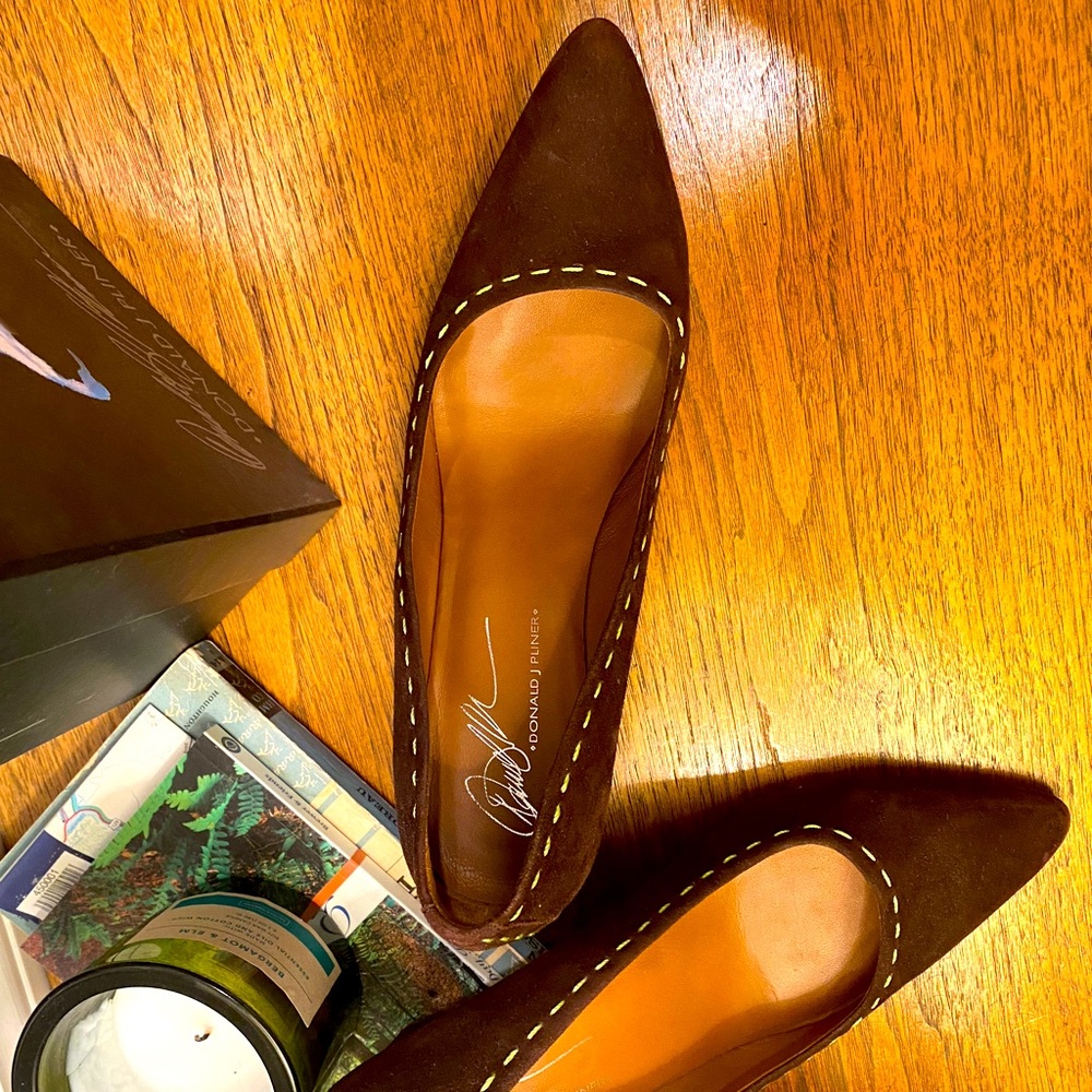 Donald J Pliner brown suede wedges